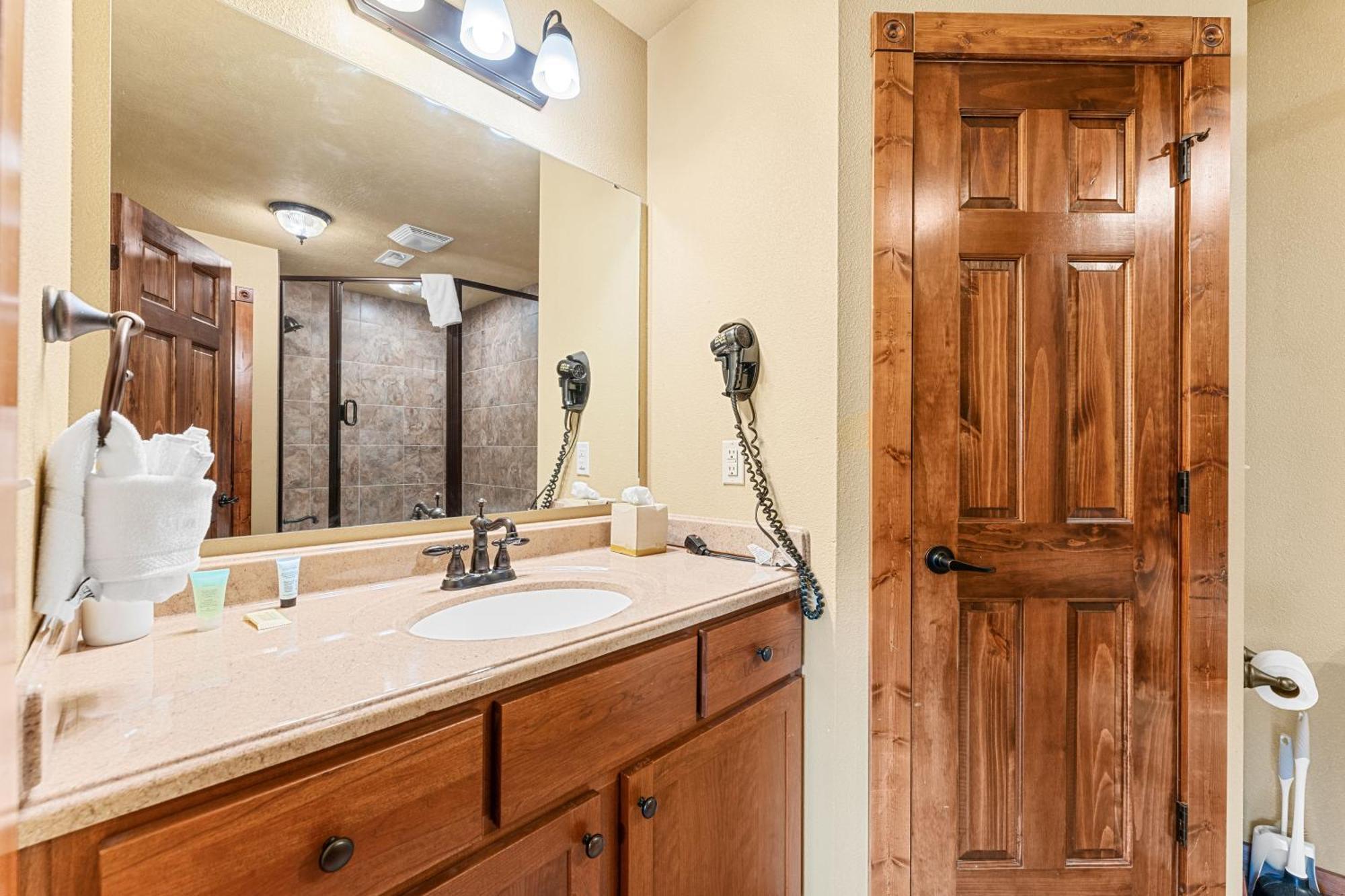 Makin Memories Lodge Cabin Branson West Esterno foto